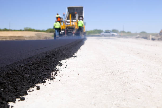 Professional Driveway Paving  in Naperville, IL